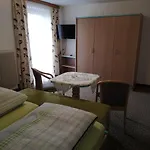 Gaestehaus Luxner Πανσιόν