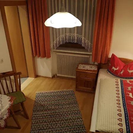 Gaestehaus Luxner Guest house