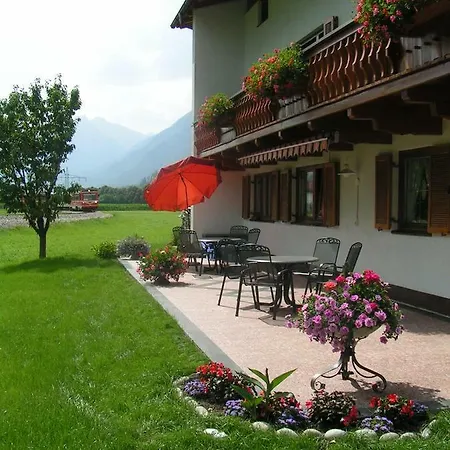 Gaestehaus Luxner *
